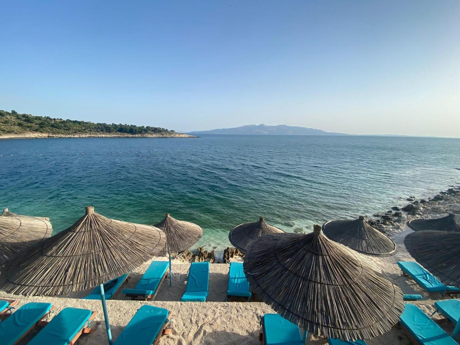 Sea Breeze Sarandë
