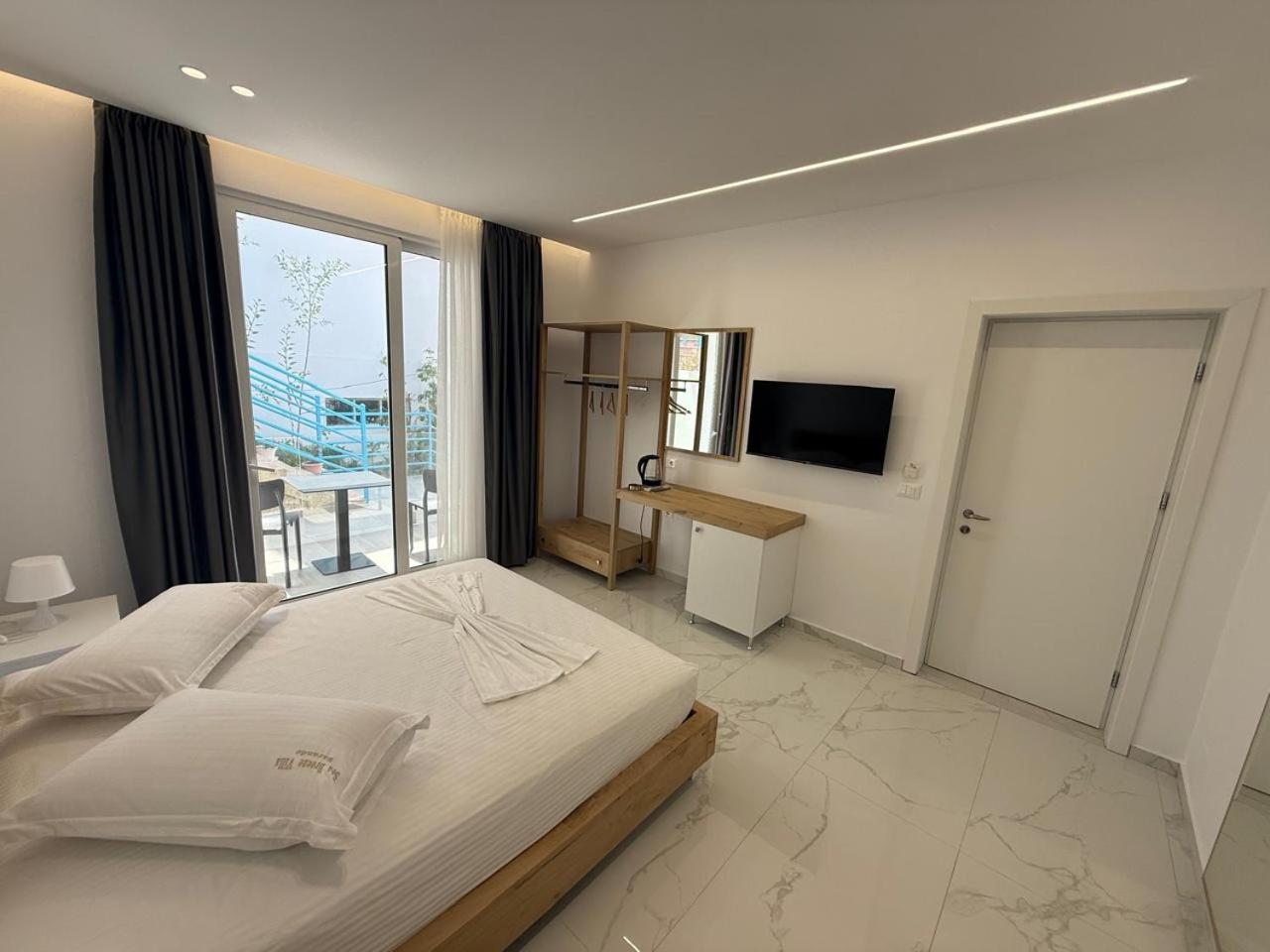 Sea Breeze Apartment